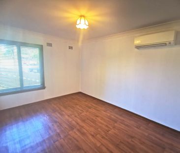 Freshly Updated 3-Bedroom Family Home in Quiet Cul-De-Sac – 14 Hale... - Photo 2