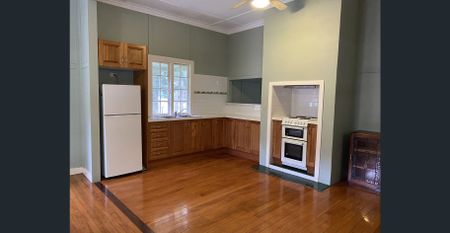 Incredible 3-Bedroom Home - Photo 3