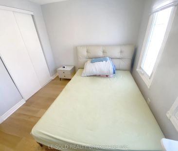 110 Cimmaron Street #Upper - Photo 3