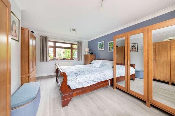 Milton Road, Sutton Courtenay, OX14 - Photo 1
