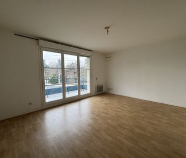 Location Appartement 3 pièces 64m² ST JEAN DE BRAYE 45800 - Photo 3