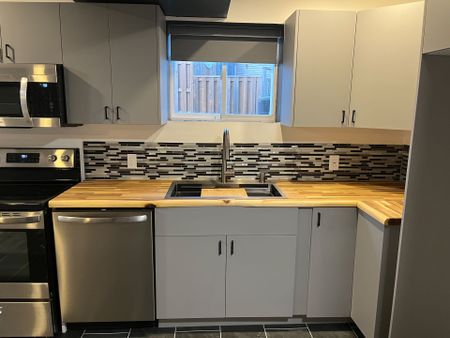 For Lease - 7701 Cortina Crescent Unit# Lower, Niagara Falls, Ontario - Photo 5