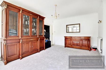 6 bedroom detached house to rent - Photo 2