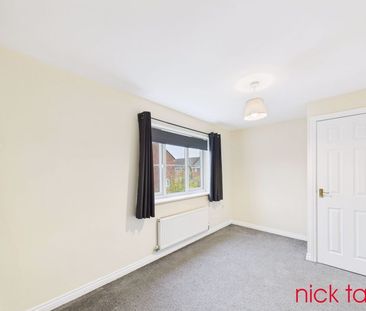 Hurst Lane, Tipton West Midlands, DY4 9AR - Photo 4