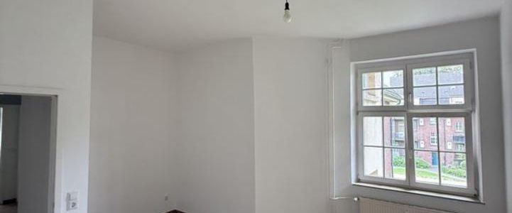 Charmante, helle 3,5-Zimmer Wohnung mit Balkon - Photo 1