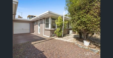 Location, Lifestyle & Low Maintenance Living - Photo 4