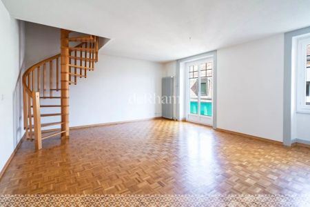 Appartement en duplex au coeur de Nyon - Foto 3