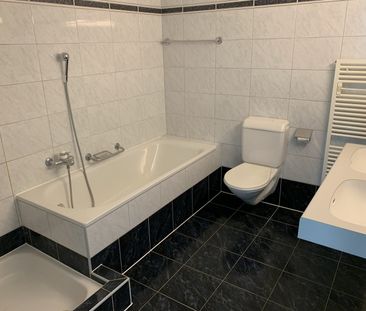 4.5 Zimmer, 90 m², 2. Stock - Photo 2