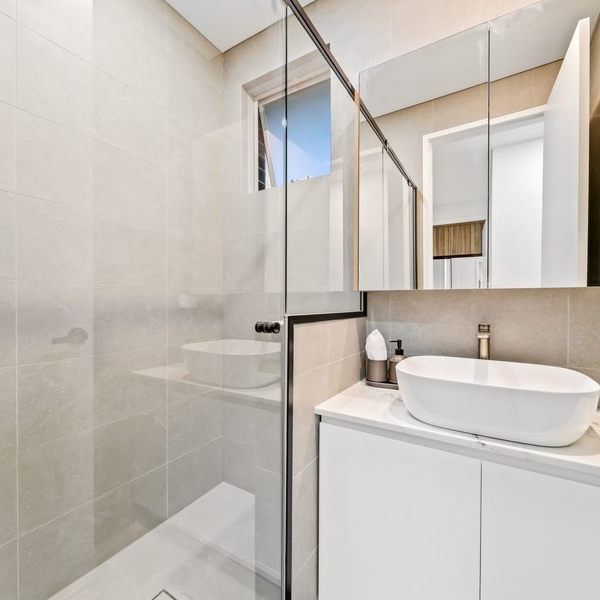 47 Sunstone Lane, Scarborough, WA 6019 - Photo 1