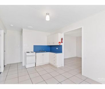 3/8 Corberry Street, The Range - Photo 2
