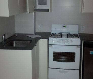 160 Huron Street - Photo 5