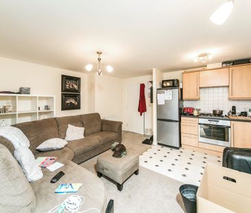 2 bedroom apartment to rent - Photo 2