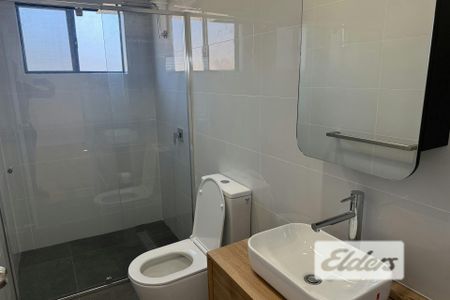 1/18 Turton Road - Photo 2