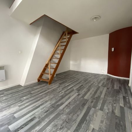 Location Appartement 2 pièces 38m² DOUAI 59500 - Photo 4