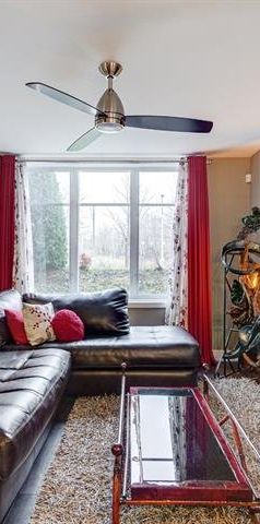 Appartement Longueuil (Saint-Hubert) À Louer - Photo 1