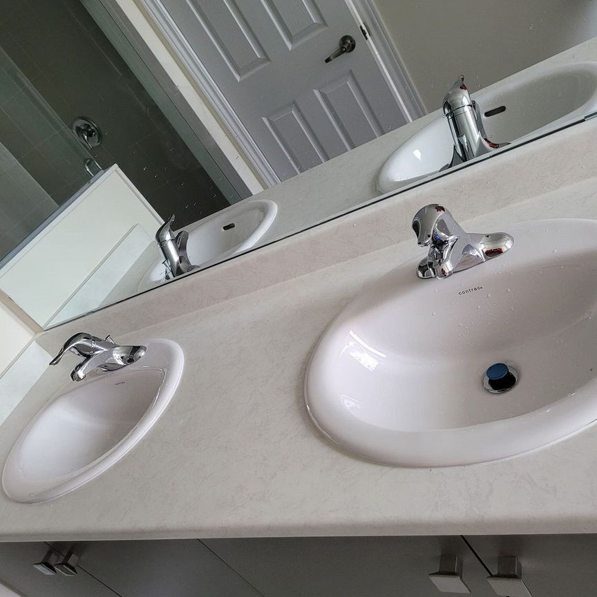 For Lease - 1445 National Common N/A, Burlington, Ontario - Photo 1