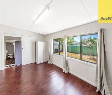 “For Rent - Freshly Renovated 3-Bedroom Home in Prime Parramatta Lo... - Photo 5