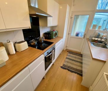 Longfellow Road, Wyken, Coventry, West Midlands - Photo 5