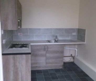 One bedroom studio type apartments from £390 PCM - Photo 5