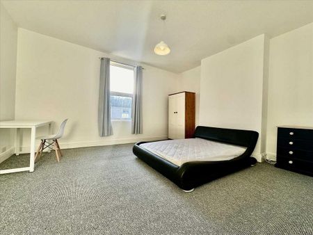 4 bedroom house share to rent - Photo 2