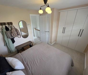 2 bedroom semi-detached house to rent - Photo 6