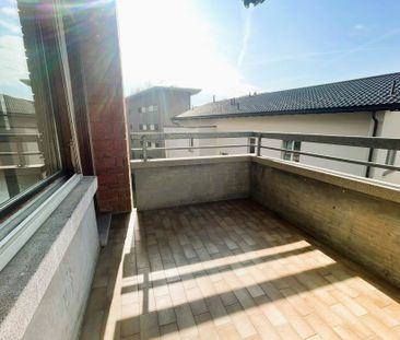 MENDRISIO – RISTRUTTURATO CON VISTA APERTA ED AMPI SPAZI - Photo 6