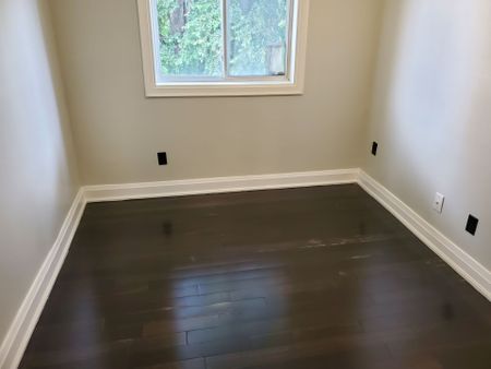 For Lease - 28 Victoria Avenue Unit# 310, Hamilton, Ontario - Photo 3