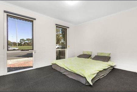 154 Normanby Avenue, Thornbury VIC 3071 - Photo 5