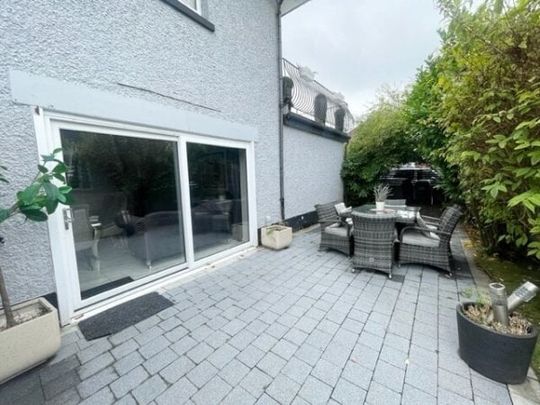 Queens Park Gardens, Bournemouth - Photo 1