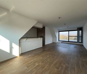 Appartement te huur - Photo 1