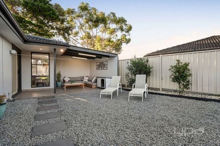 NEWLY RENOVATED WITH SUPERB LOCATION - Photo 4