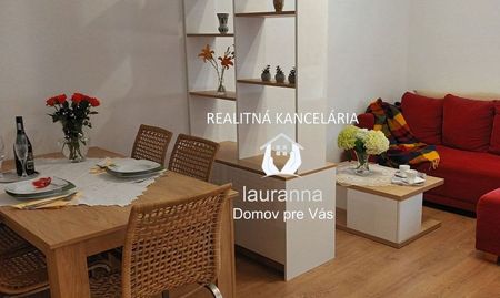 Moderne zariadený 2 izbový byt v centre mesta - Photo 2