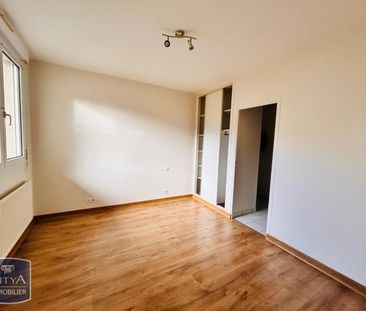 Location Appartement 2 pièces 58m² LAVAL 53000 - Photo 4