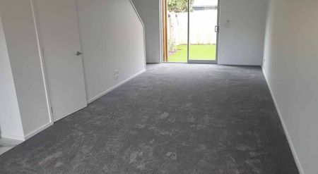 Modern 2bdrm Town House near CBD - Photo 3