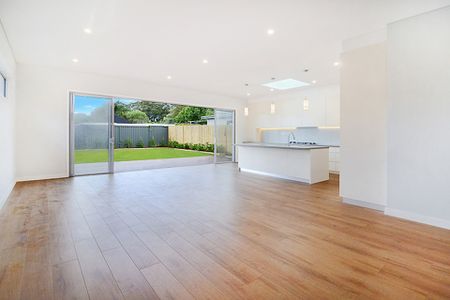 43 Partanna Avenue, - Photo 5