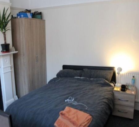 4 bedroom house to rent - Photo 2