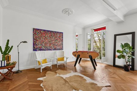 Location Appartement 7 pièces Meublé 222m² PARIS 16ème - Photo 4