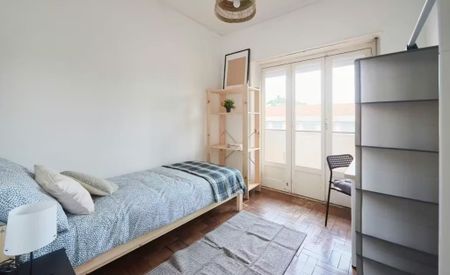 Rua Tristão Vaz, Lisbon, Lisbon 1400-104 - Photo 5