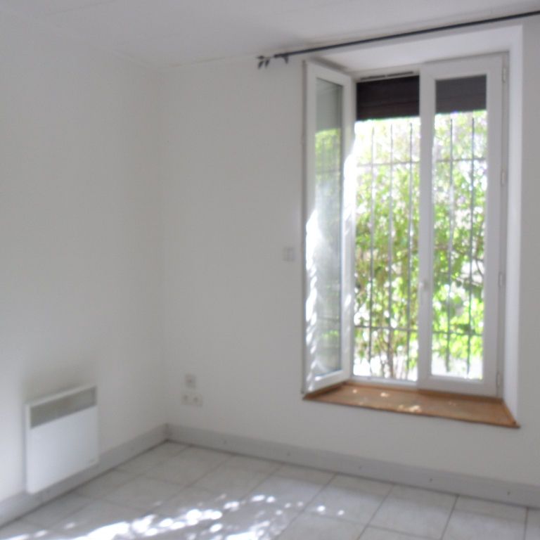 Location Appartement 2 pièces 31m² - Photo 1