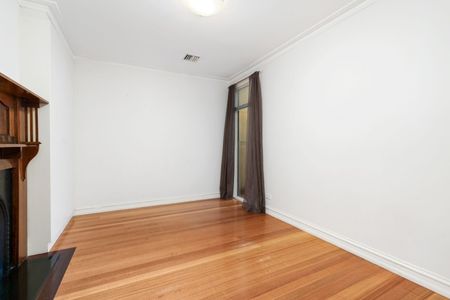 76 Hambleton Street, Middle Park - Photo 2