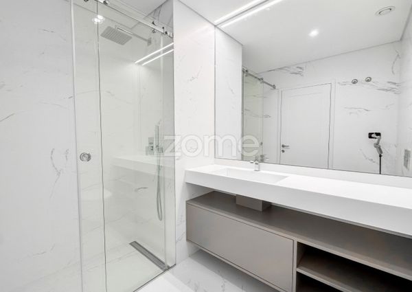 Apartamento T4 em Porto