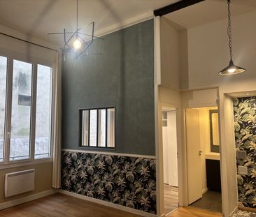 Location Appartement 2 pièces 33m² BORDEAUX 33000 - Photo 2