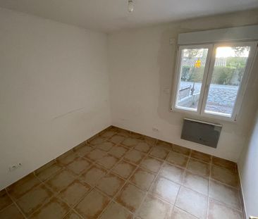 Aix Les Milles - Type 2 - 760€ - Photo 4