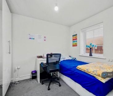 3 bedroom property to rent - Photo 4