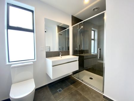 1/129 Sherborne Street, St Albans, Christchurch - Photo 2