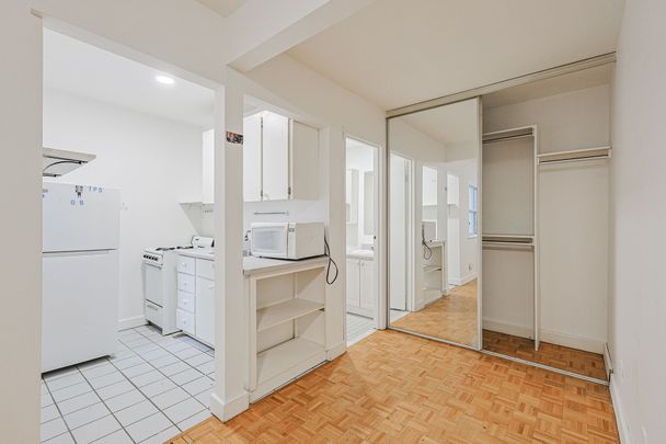 For Lease - 33 Maitland Street Unit# 204, Toronto, Ontario - Photo 1