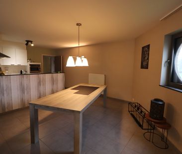 Appartement op de 1ste verdieping met 2 slaapkamers, lift, 2 terras... - Photo 3