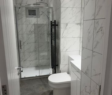 Room in a Shared House, Lakehall Road, CR7 - Photo 5