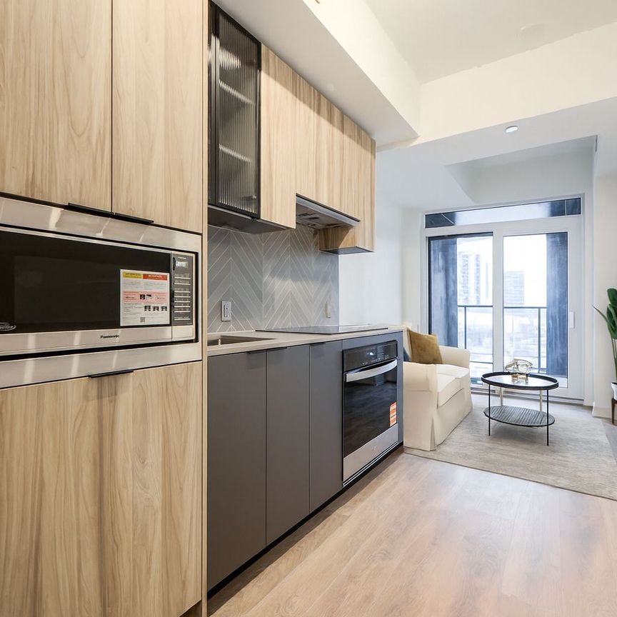 For Lease - 1037 The Queensway Avenue Unit# 515, Toronto, Ontario - Photo 1