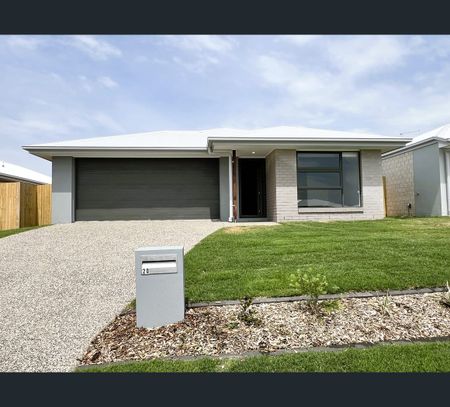 20 Flame Tree Road, Cotswold Hills, Qld 4350 - Photo 4